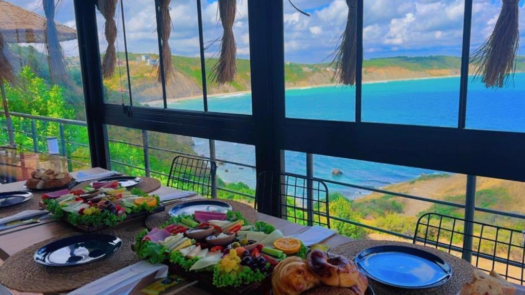 Marina Fener Hotel Istanbul Airport Karaburun  Extérieur photo