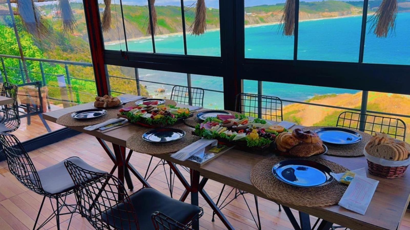 Marina Fener Hotel Istanbul Airport Karaburun  Extérieur photo